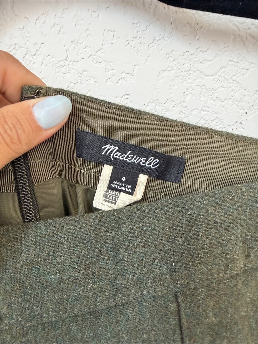 Madewell Olive Wool Utility Mini Skirt- Size 4 - Picture 2 of 4